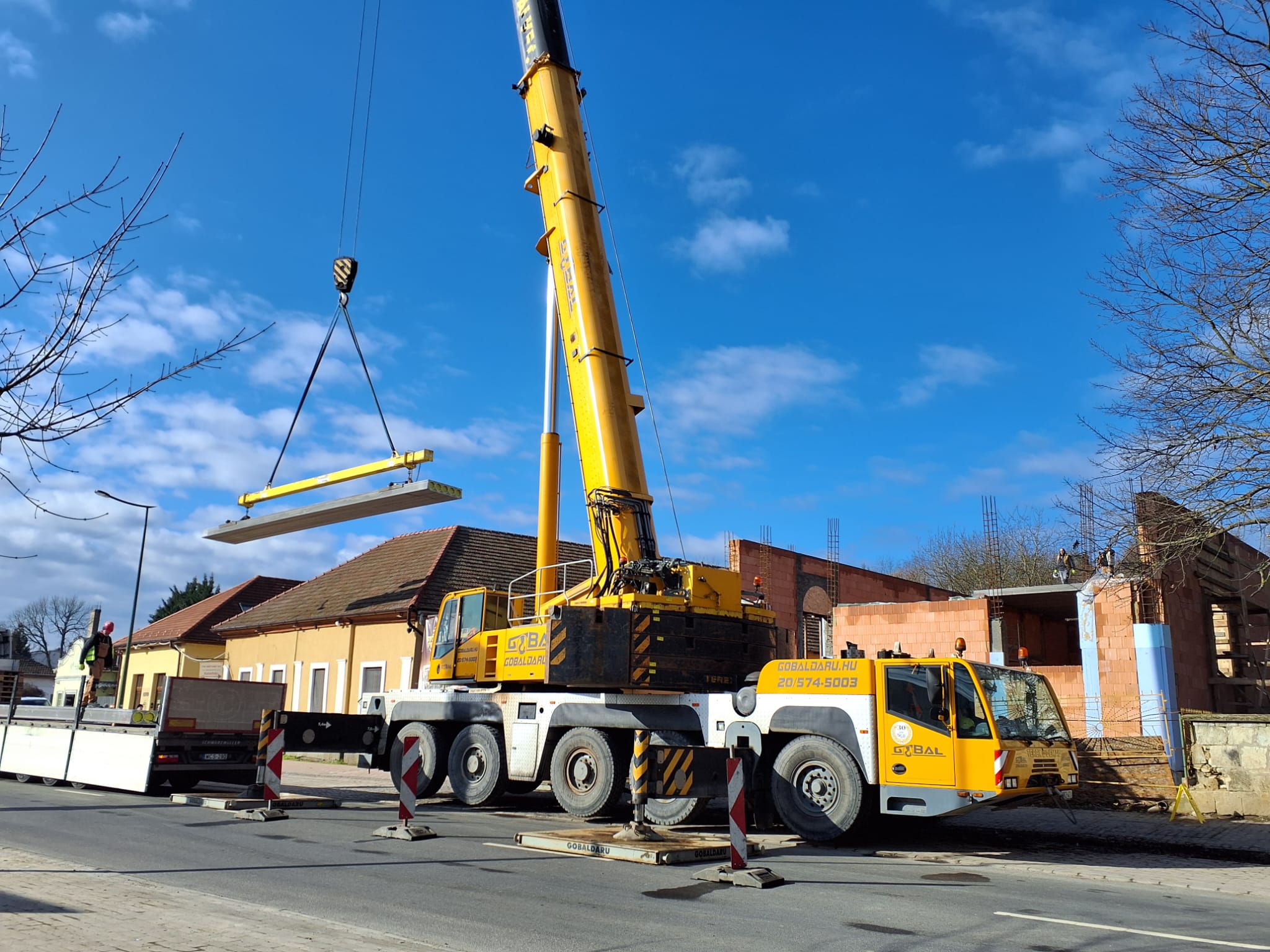 מנוף בנייה — חשיבות הפיקוח על אתר